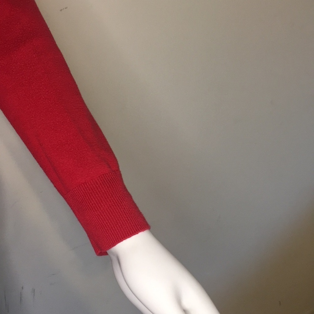 Banana Republic Red Sweater - Picture 4 of 10